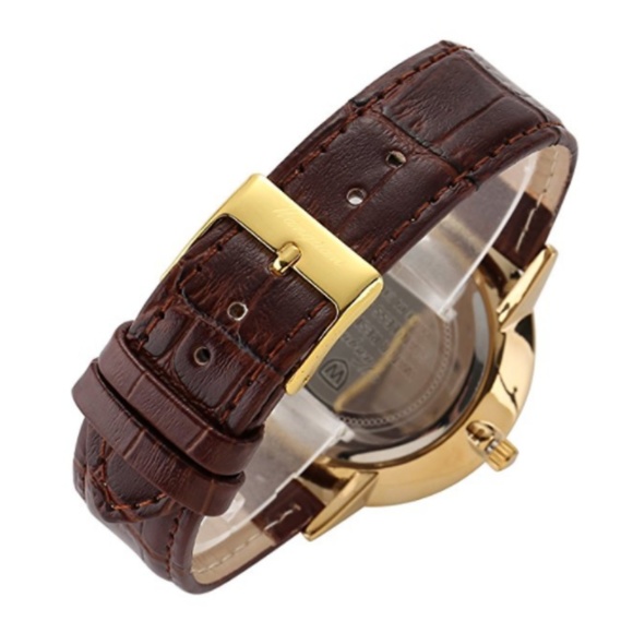 Men's Waterproof Leather Quartz Ultra Thin Watch - Picture 2 of 5